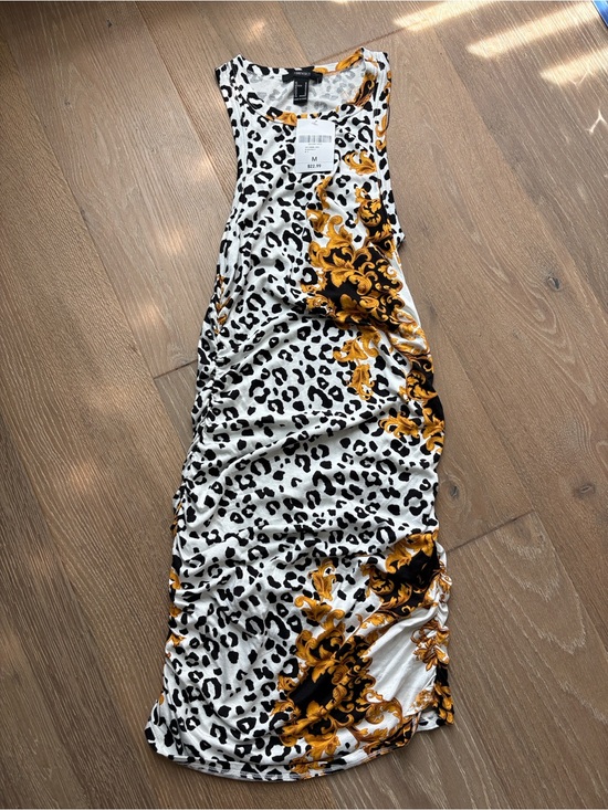 Forever 21 Dresses & Skirts - Forever 21 White Black and Gold Leopard & Baroque Print Tank Dress